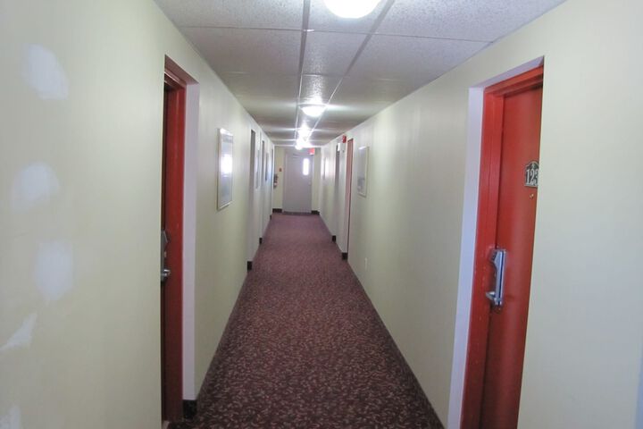 Ballroom/Hall 61 of 67