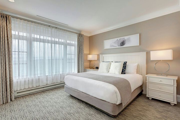 Room 79 of 211
