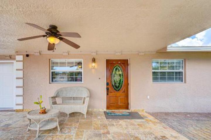 Breezy Naples Home with Private Outdoor Pool
