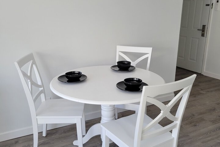Dining 58 of 60