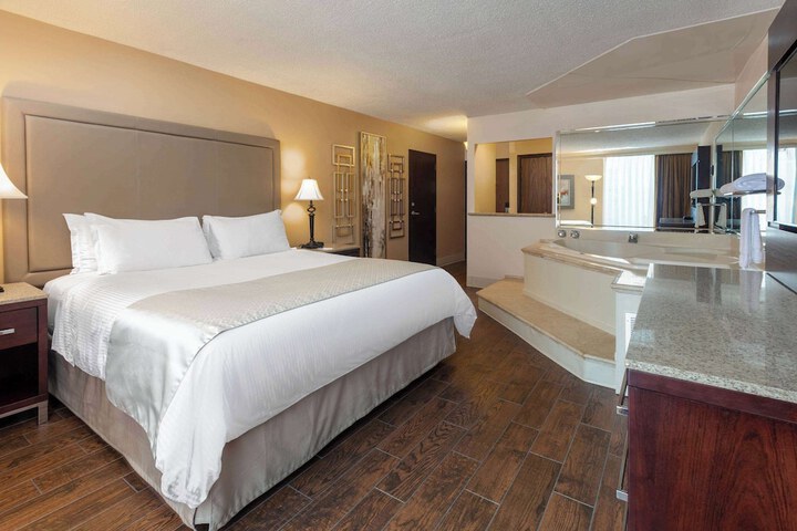 Room 14 of 51