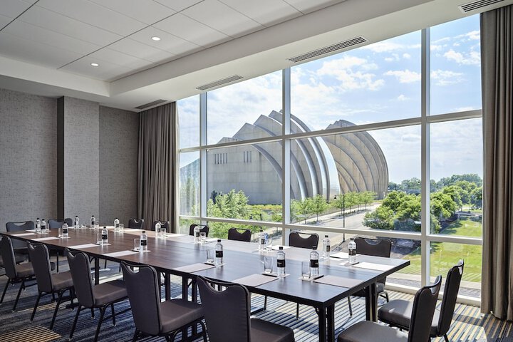 Loews Kansas City Hotel