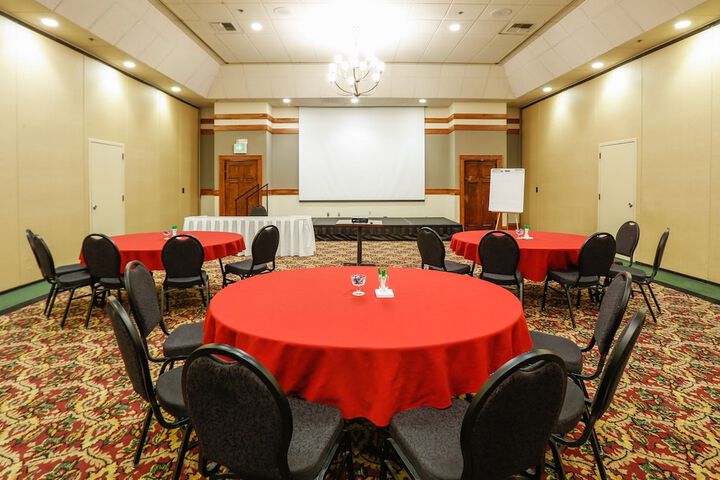 Holiday Inn West Yellowstone by IHG.