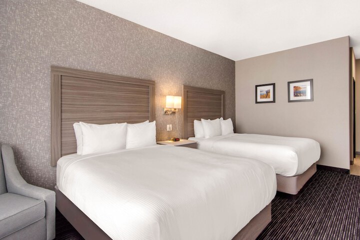 Room 44 of 53