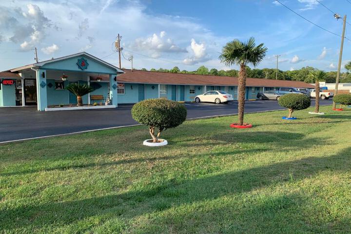 Budget Inn - Laurens