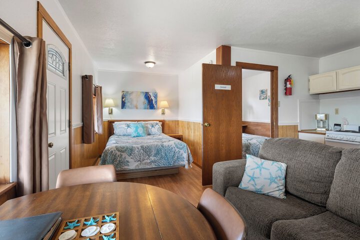 Oceanside Ocean Front Cabins