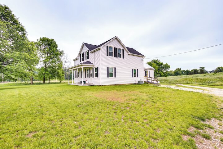 Peaceful Country Home in Serene Setting With Yard