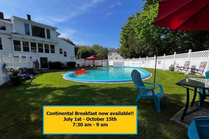 Claddagh Motel & Suites