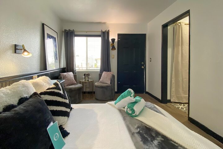 Room 30 of 42