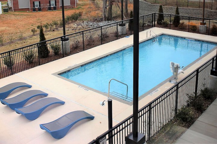 Pool 6 of 63