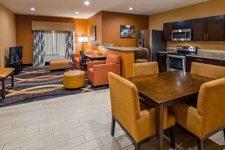 Best Western Plus Whitewater Inn