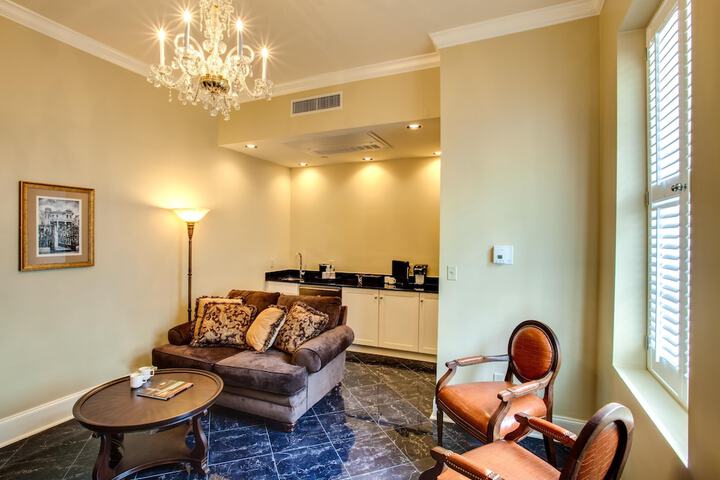 Room 10 of 57