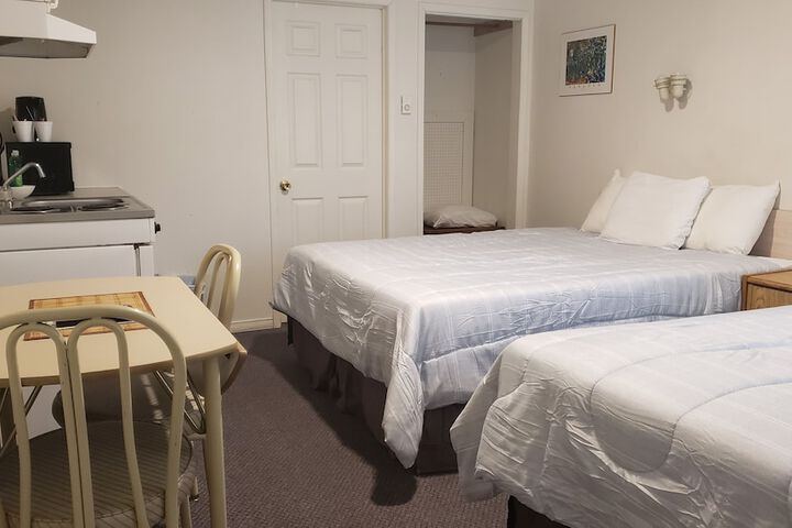 Room 28 of 42