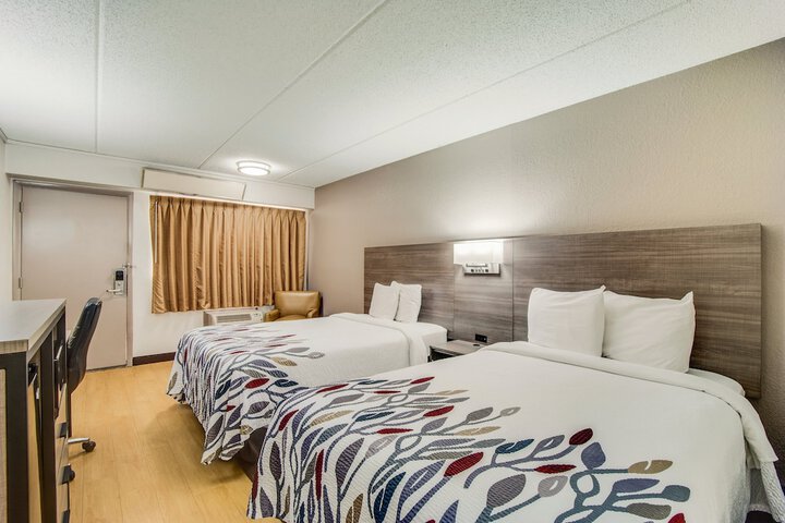 Room 27 of 36
