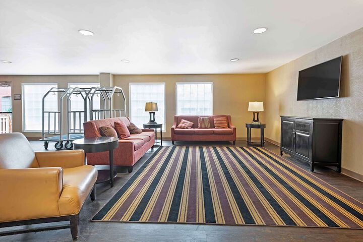 Hotel Interior 11 of 30