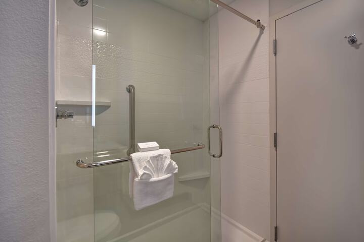 Room 20 of 45