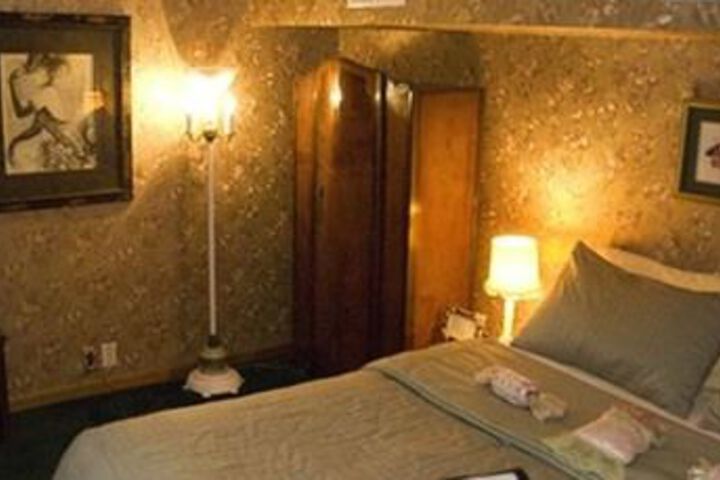 Whispering Pines Bed and Breakfast