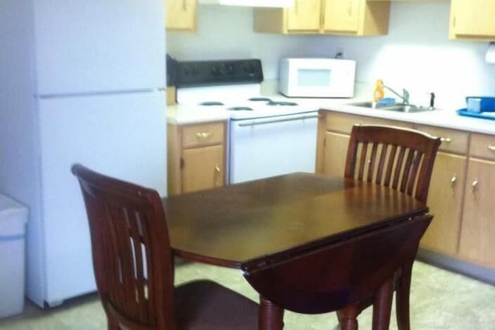 Douglas Inn & Suites