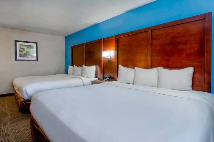 Room 10 of 35