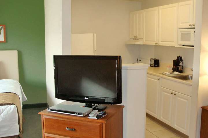 Extended Stay America Select Suites St. Louis Earth City