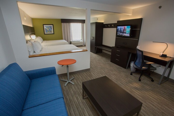 Room 31 of 75
