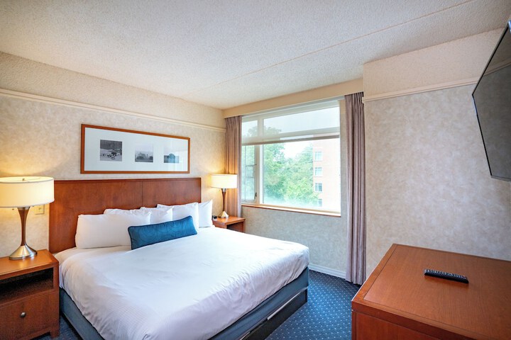 Room 12 of 41