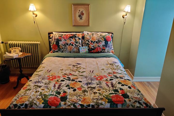 Montague Inn