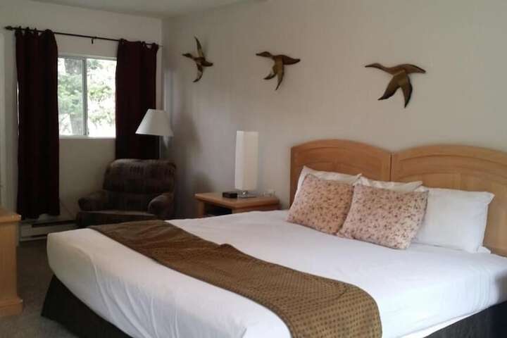 Apple Tree Inn