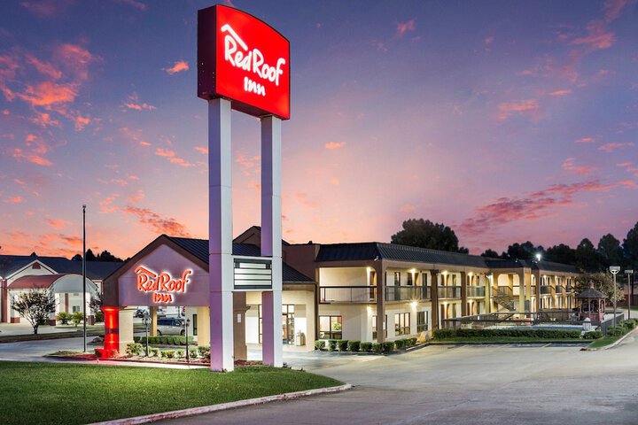 Hotel 5 of 28