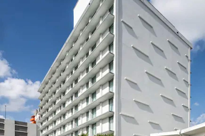 Hotel 2 of 25