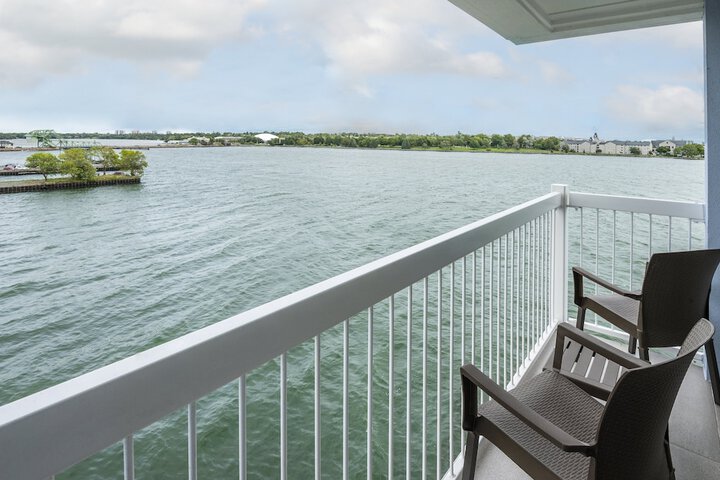 Holiday Inn Kingston Waterfront by IHG