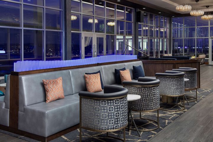 Embassy Suites by Hilton Knoxville Downtown