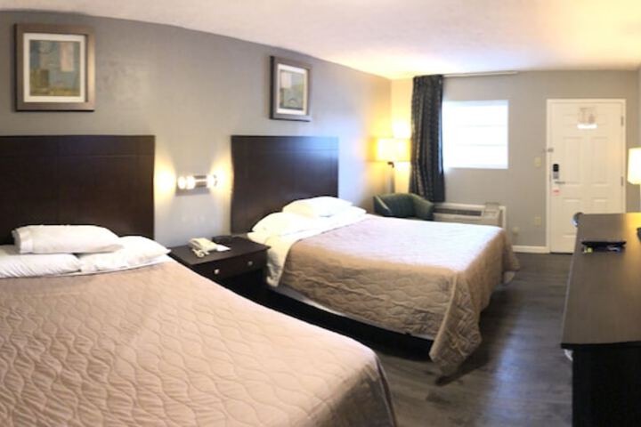 Room 18 of 40