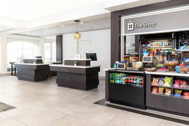 Hilton Garden Inn Ontario / Rancho Cucamonga
