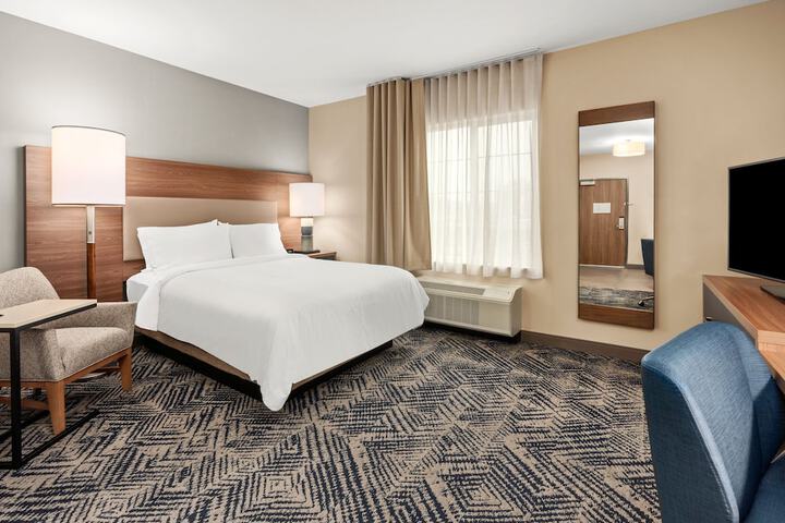 Room 19 of 28