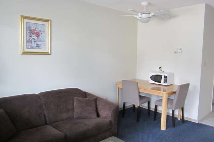 Room 19 of 28