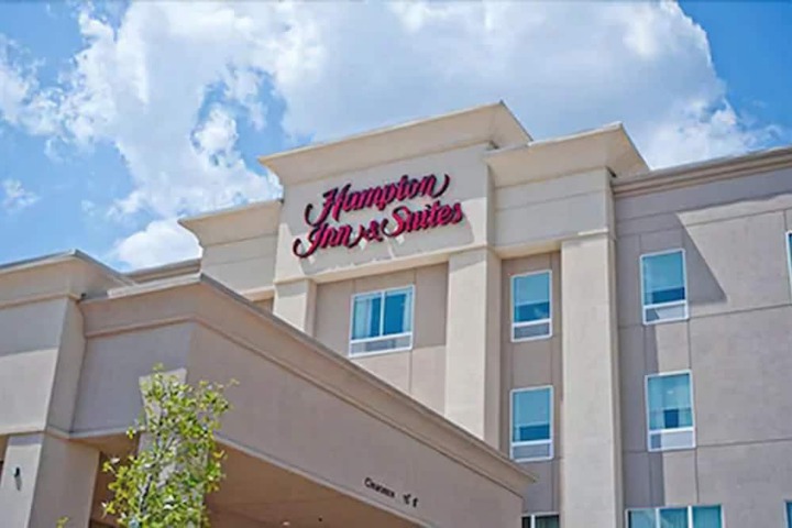 Hampton Inn & Suites Waxahachie