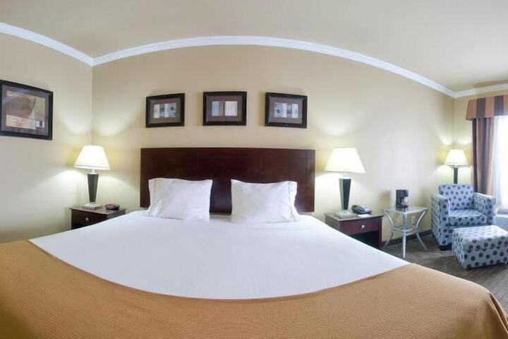 Holiday Inn Express Hotel & Suites Natchitoches by IHG
