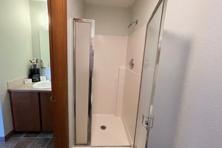 Room 71 of 127