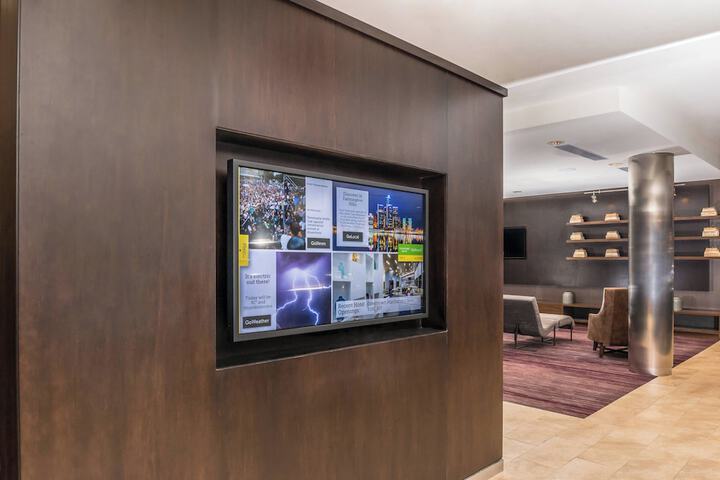 Courtyard by Marriott Detroit Farmington
