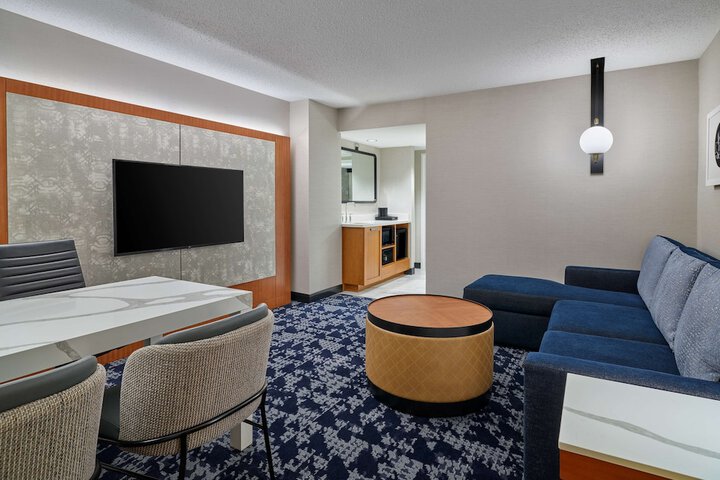 Room 18 of 51