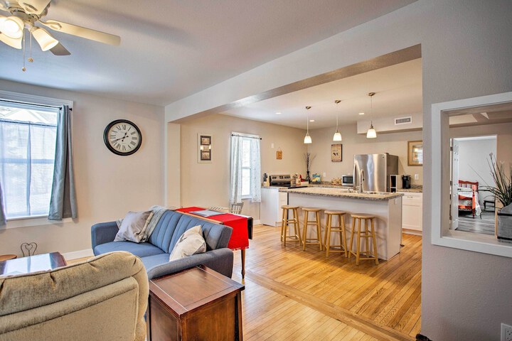 Family-friendly Menomonie Retreat: Walk to Town!