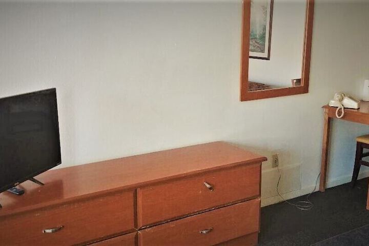 Thunderbird Motel