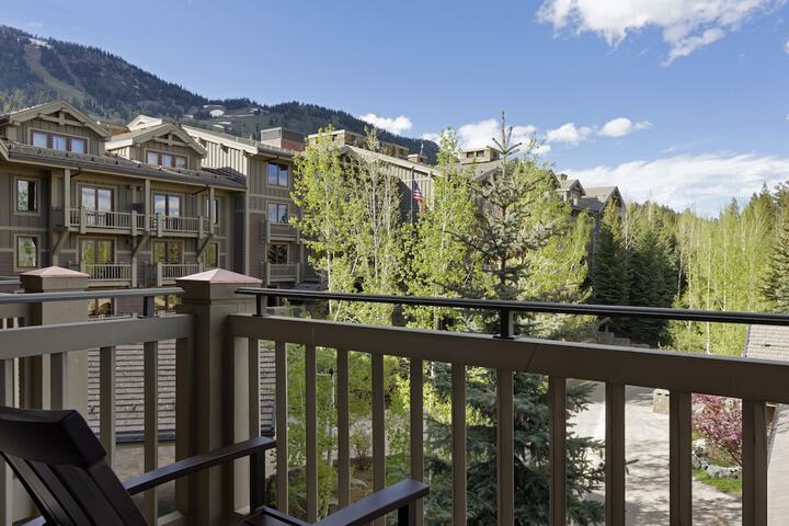 Four Seasons Resort Jackson Hole
