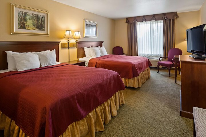 Room 10 of 23