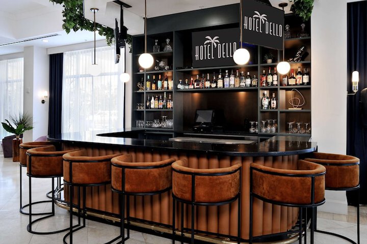 Hotel Dello Ft. Lauderdale Airport Tapestry Collection by Hilton