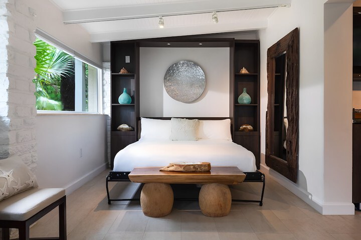 Room 22 of 57