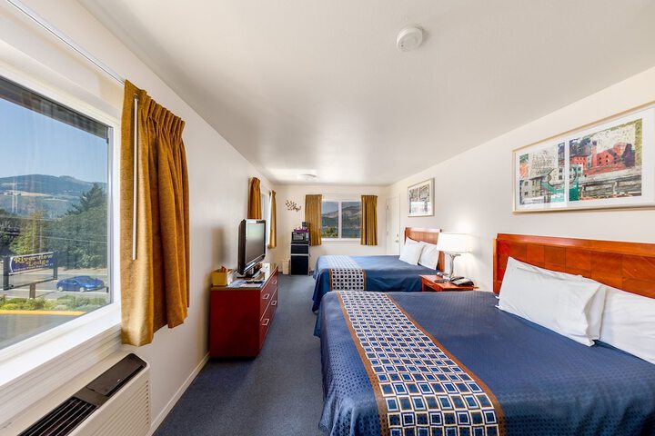 Riverview Lodge