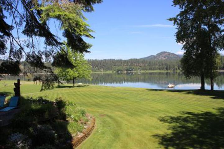 Pennys Place on the River