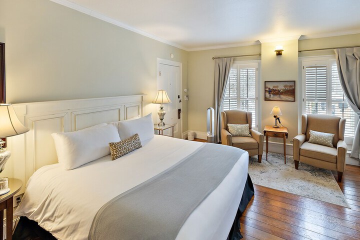 McCully House Inn